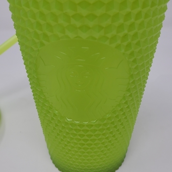 STARBUCKS NWT GLOW IN THE DARK GREEN 16 OZ TUMBLER HALLOWEEN SPOOKY COFFEE - Picture 7 of 11